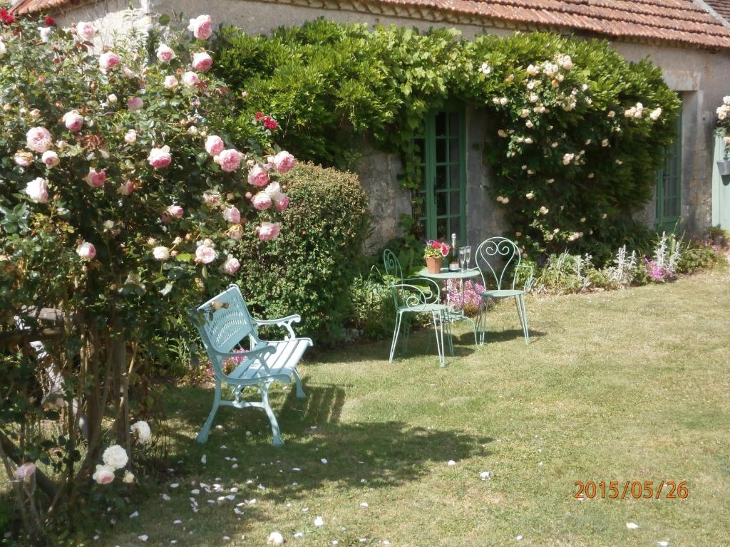 Maison de vacances Le Beau Jardin Un lieu dit Chaumont, 24210 Ajat