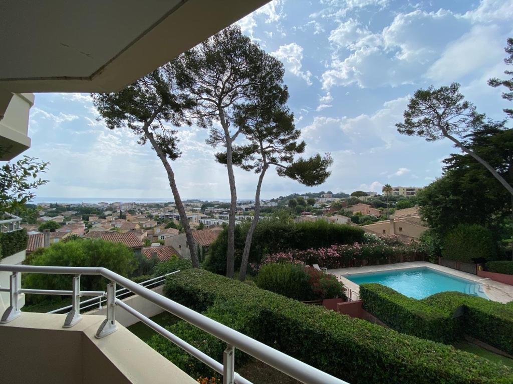 Appartement Le Beauvert 671 Chemin de Beauvert, 06600 Antibes