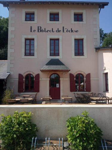 Le bistrot de l'écluse La Roussiere france