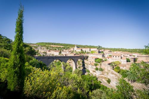 Le BrianYourHostHelper Minerve france