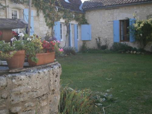 Le Bukarou Saint-Léon-dʼIssigeac france