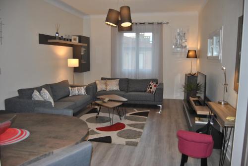 Appartement Le Calme au Centre Ville à 10 minutes à pied de la Croisette et des plages 12 avenue Pierval Cannes