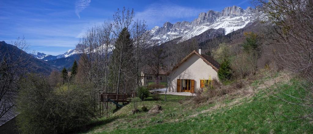 Maison de vacances Le Cerf d'Argent 1 Pré Clos et Pigné, 38650 Saint-Andéol