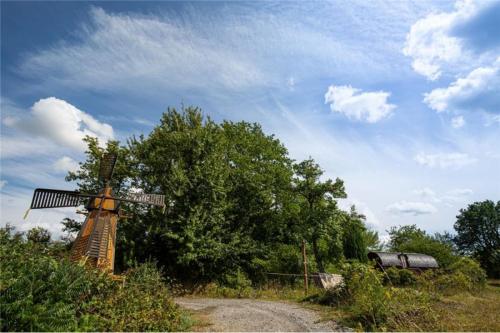 Le Chalet du Chemin et sa Roulotte Berviller-en-Moselle france