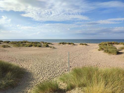 Le Champenois, plage et calme Merville-Franceville-Plage france