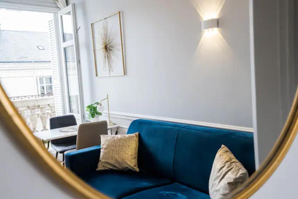 Appartement LE CHARLES GILLES hyper centre raffiné et confortable 19 Rue Charles Gille, 37000 Tours