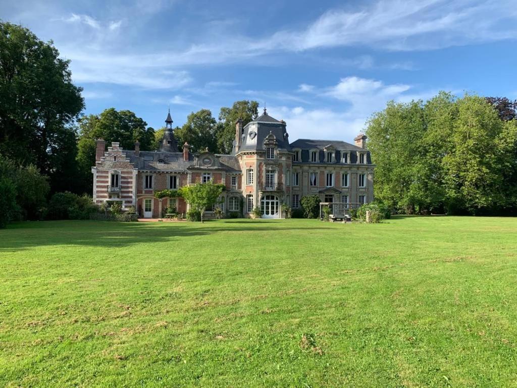 Séjour chez l'habitant Le château de bertreville st ouen 2 Route de la Mairie, 76590 Bertreville-Saint-Ouen