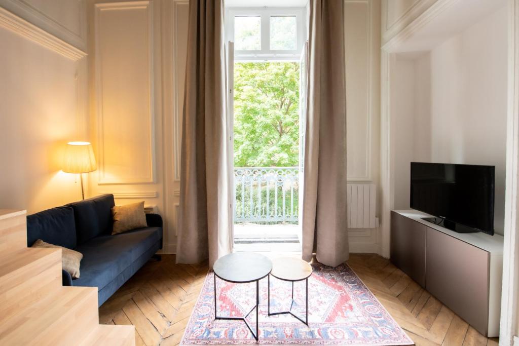 Appartement Le Chavannes -Ecrin élégant & Cosy - Pentes de la Croix Rousse 13 Rue Alsace Lorraine, 69001 Lyon