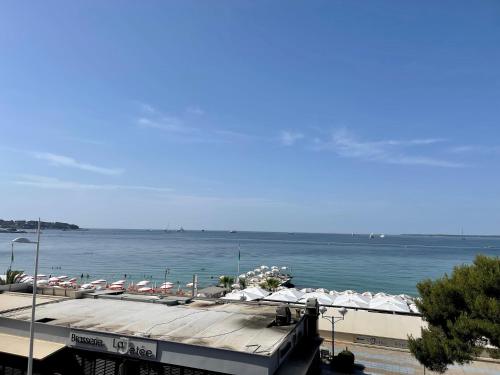 Le CHOUTA BEACH Antibes france