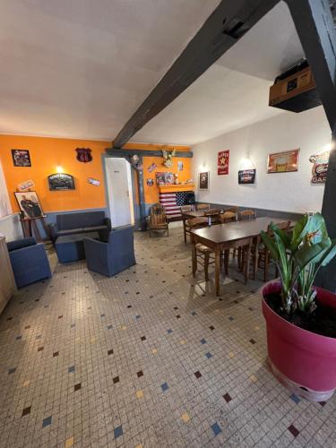 B&B / Chambre d'hôtes Le Cigano 42 Avenue de Belgique Rachecourt-sur-Marne