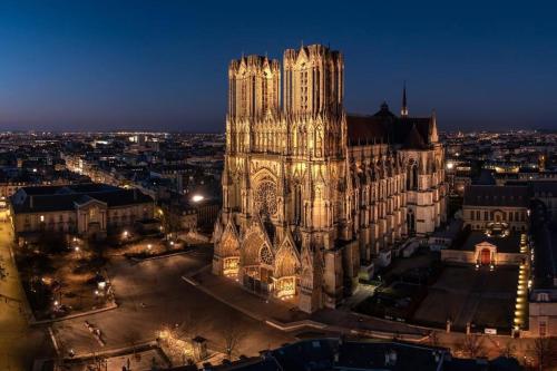 Le cinquante-deux appartement de Charme Reims france