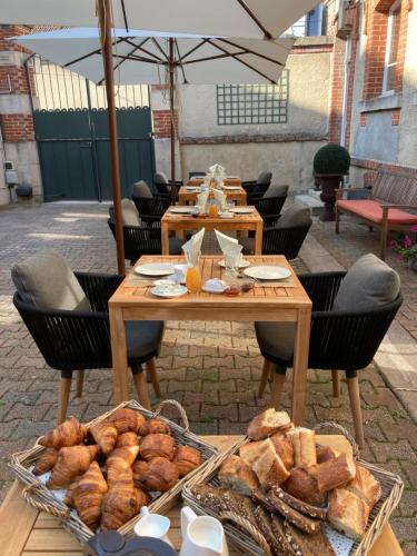 B&B / Chambre d'hôtes Le Clos Corbier 5 Boulevard Nicolas François Billecart Mareuil-sur-Ay