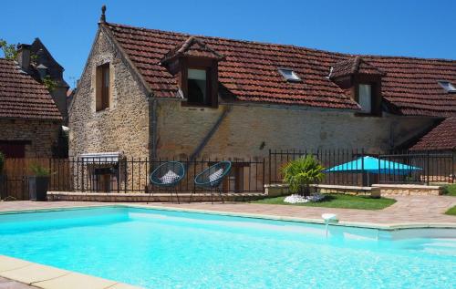 Maisons de vacances Le Clos de la Musardise - Gîtes de Charme avec Piscine Chauffée 1 Rue Tourny Salignac Eyvigues