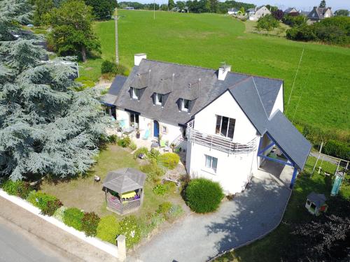 B&B / Chambre d'hôtes Le Clos des Fontaines La Pommerais,22 Plouër-sur-Rance