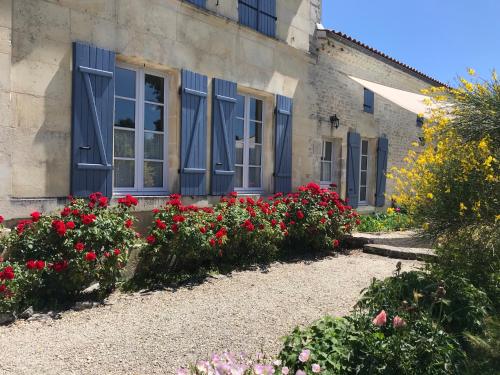 B&B / Chambre d'hôtes Le Clos du Plantis Le Goulet 1 rue du Pont Sonnac