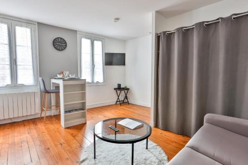 Appartement LE COCON #Centre ville #100m de la Charente Studio 2 : 4 Rue de Crouin Cognac