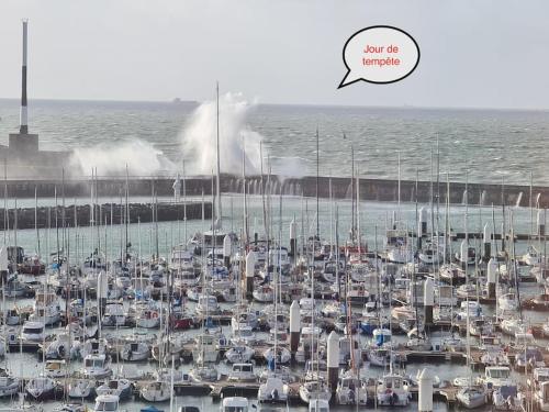 LE COCON DE JADE, LA MER A PERTE DE VUE Le Havre france