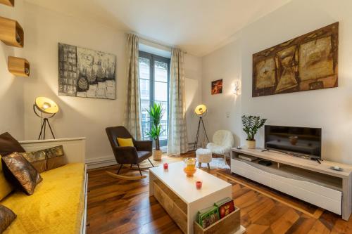 Appartement Le Contemporain, Hyper-centre, 8 pers 1 Rue Vicat Grenoble