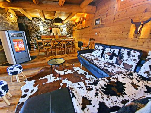 Chalet Le Cosy Lodge 7 RUE PIERRE LA ROSE Le Bourg-dʼOisans