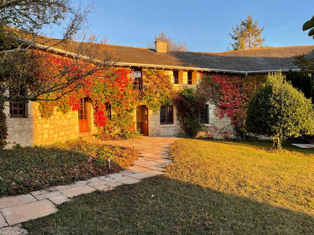 Maison de vacances Le Cottage d'Eleanor gîte de charme avec spa Jacuzzi privé 1 Beauvais, 37500 Marçay