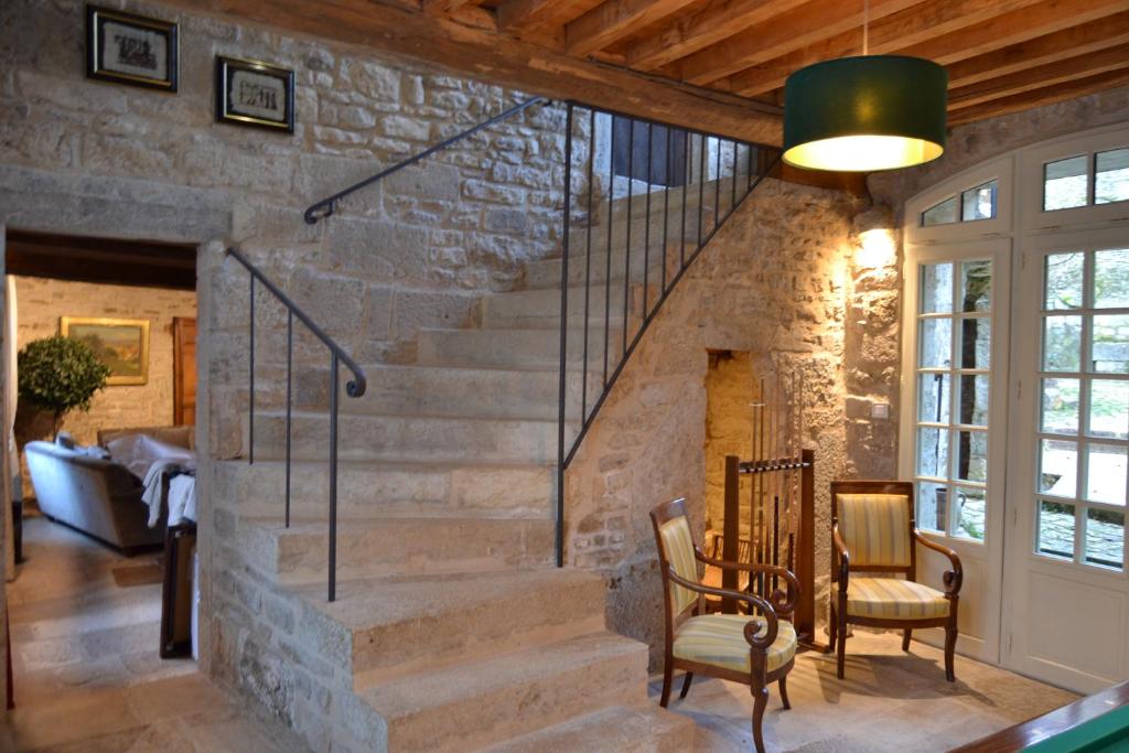 Villa Le Crébillon 15 Rue du Four, 21150 Flavigny-sur-Ozerain