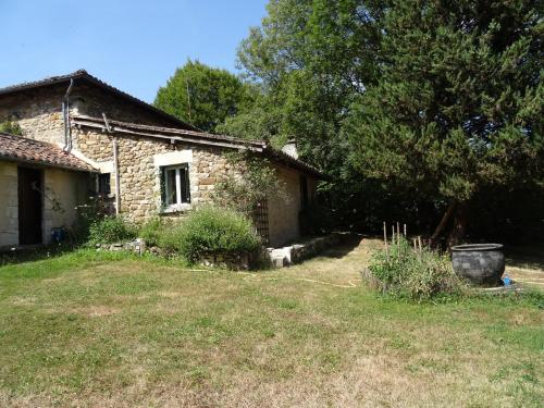 Le Cuvier - Au coeur du Périgord Nontron france