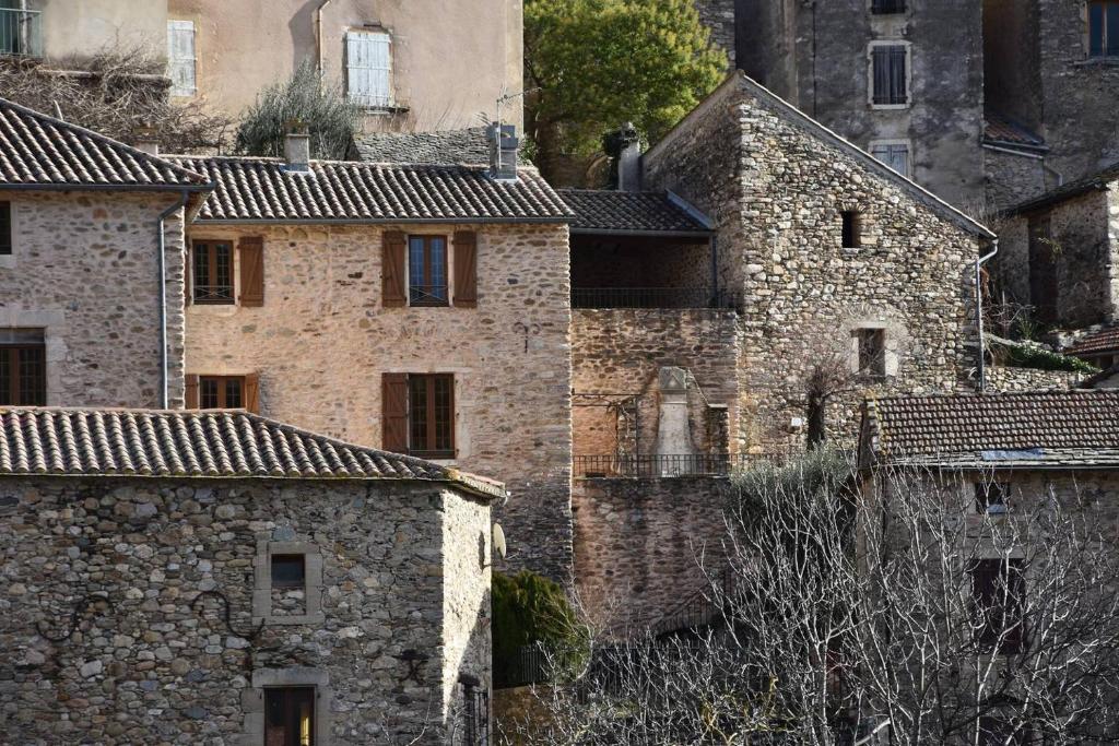 Maison de vacances Le Diable par la queue Rue du Plo, 34390 Olargues