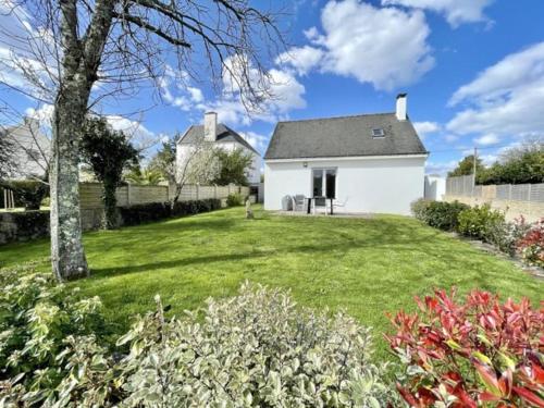 Maison de vacances Le Dolmen, maison cosy avec piscine 16 Route de Kerlann Carnac