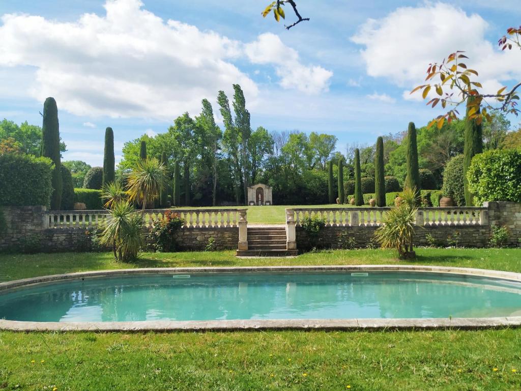 Maison d'hôtes Le domaine des Oréades mas du font bourue Chemin Vieux de Saint-Quentin, 30700 Uzès