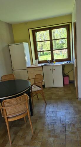 Maison de vacances Le domaine du bengal 2 4 La Pitière Veuil