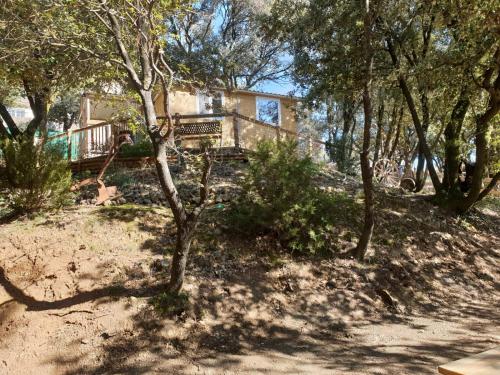 Chalet Le Domaine du Naizadou chalet lou grilh 169 Chemin du Bas-Devès La Barriére