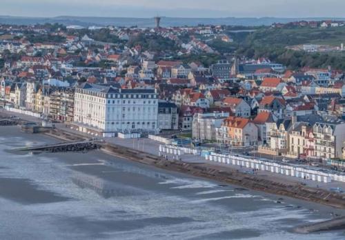 LE FARNIENTE AU BORD DE MER Wimereux france