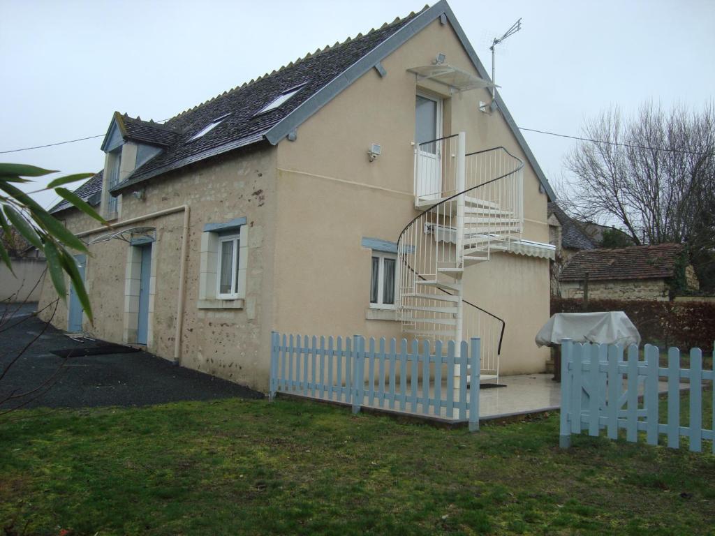 Maison de vacances le four à pain La Breuzotière, 36360 Faverolles