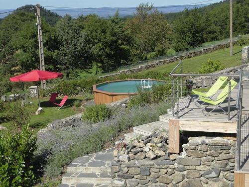 B&B / Chambre d'hôtes Le Fritz Raucoules Queyrières