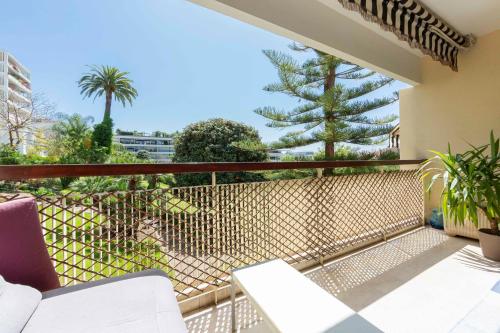 Le Gallia haven of peace in the city center with Terrace GALLIA LYS Cannes france