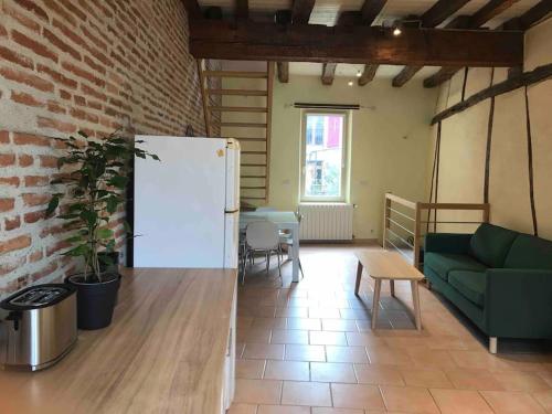 Appartement Le Gite d Eugenie 20 Place Maurice et Eugénie de Guérin Gaillac