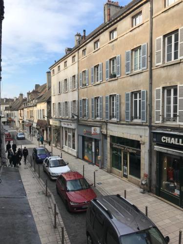 Appartement Le Gîte d'Isa 1er étage 36 Rue d'Alsace Beaune