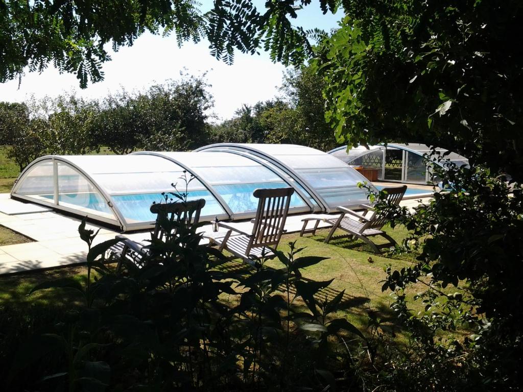 Maison de vacances Le Gîte de l'aubray, gîte avec piscine 17 Rue de l'Aubray, 17250 Trizay