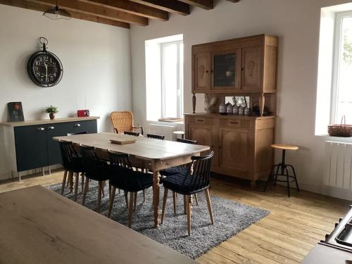 Appartement Le Gite de la Fontaine (3*) Le Bourg (26 rue de la fontaine) Chiddes