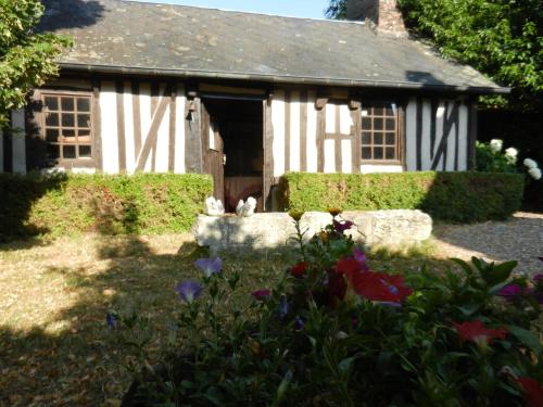 Maison de vacances Le gîte des Trois Vaches 2 chemin du clos Philippot Brionne