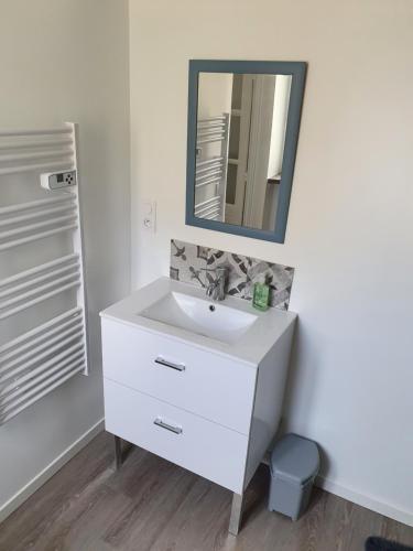 Appartement Le gîte du Puits Aubert 9 Rue du Puits Aubert Brézé