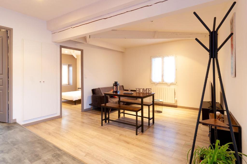 Appartement Le Grande Moderno 212 Rue de Montbron, 16000 Angoulême