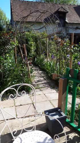 Séjour chez l'habitant Le Jardin des Merveilles 12, rue du bourgage Saint-Pierre-dʼAutils