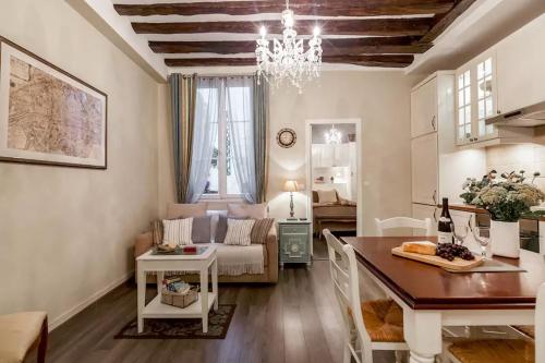 Appartement Le Jardin Du Marais 15 rue des Gravilliers Paris