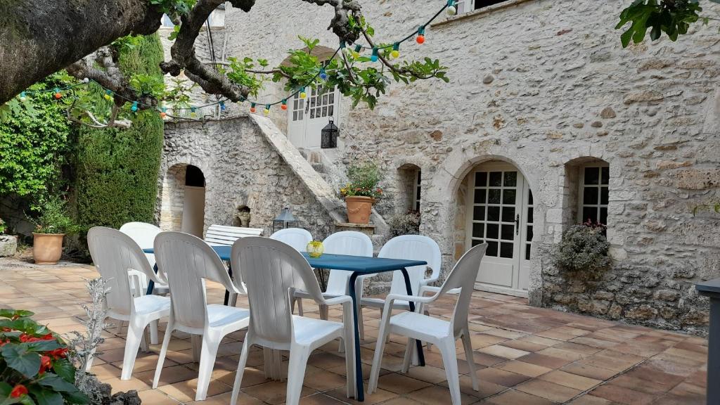 Maison de vacances Le jardin Rue des placettes, 07700 Saint-Martin-dʼArdèche