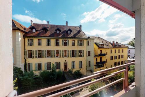 Appartement Le Jean-Jacques Rousseau - 2 rooms by the canal in the heart of Annecy 2 Quai Madame de Warens Annecy