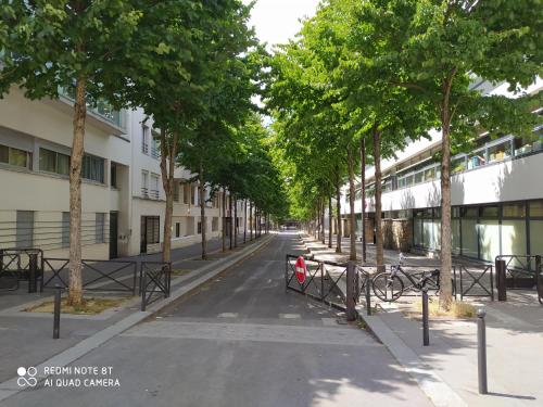 Le Jourdain Paris france