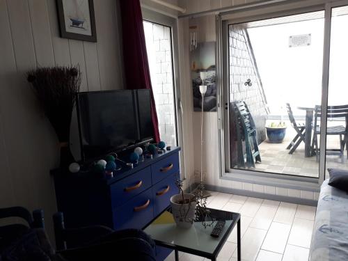 Appartement Le Ker Bleu 22 Boulevard Thalassa , Porte 35, 4 ème Etage Batiment  C Perros-Guirec