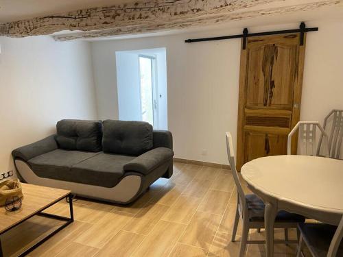 Appartement Le lavandin - Joli appartement à Gréoux-les-Bains 5 Rue de la Placette Gréoux-les-Bains