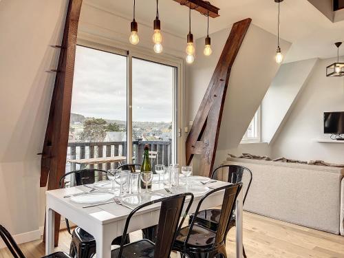 Le Loft Deauville - YourHostHelper Deauville france